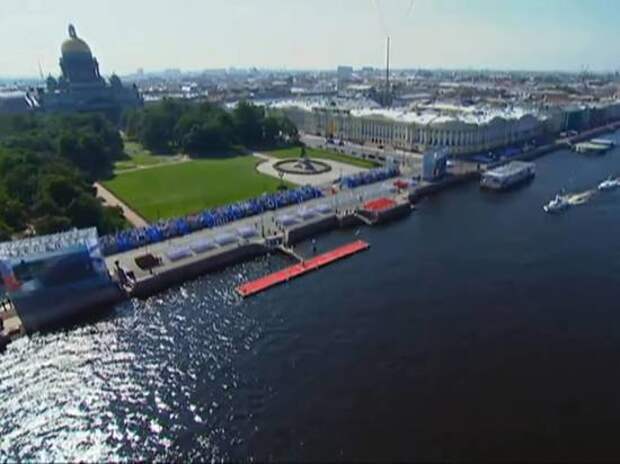 В Санкт-Петербурге парадом кораблей и авиации отметят День ВМФ России