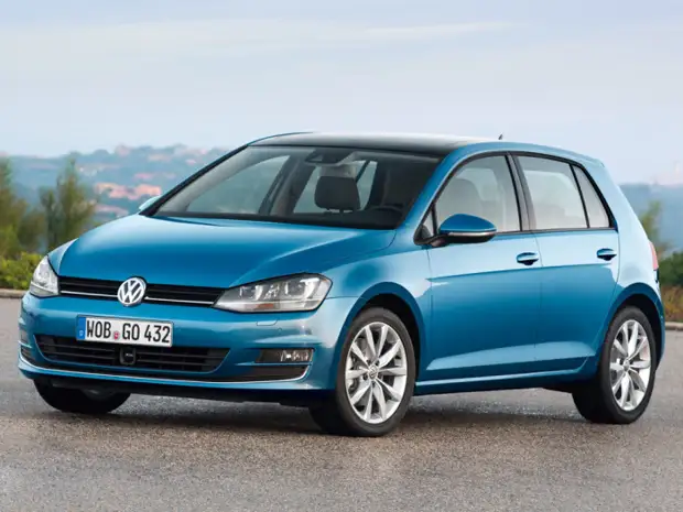 Интересно, почему снова Volkswagen Golf.