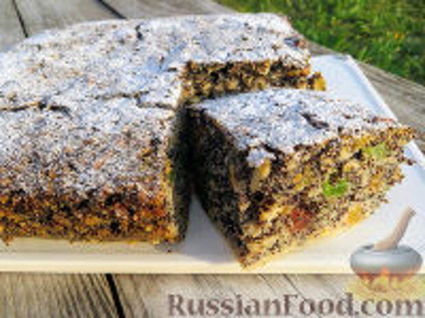 Фото к рецепту: Маковый пирог с яблоками и цукатами (без муки)