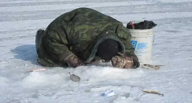 зимняя рыбалка на реке амур