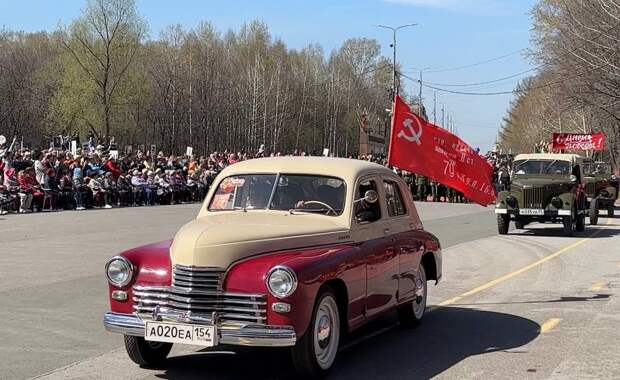 В Кузбассе состоялись пробеги ретромашин в День Победы 9 мая