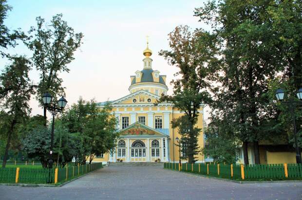 Два столетия Покровский собор был самым большим православным храмом Москвы/wikipedia.org