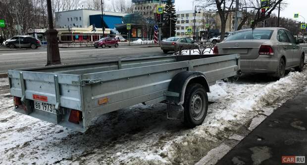 Как правильно загружать автомобильный прицеп?