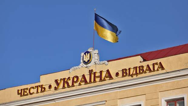 Власти Украины ужесточают карантин в западных регионах
