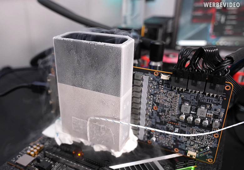 Ядро видеокарты Radeon RX 6900 XT разогнано до сумасшедшей частоты 3225 МГц. Это новый рекорд