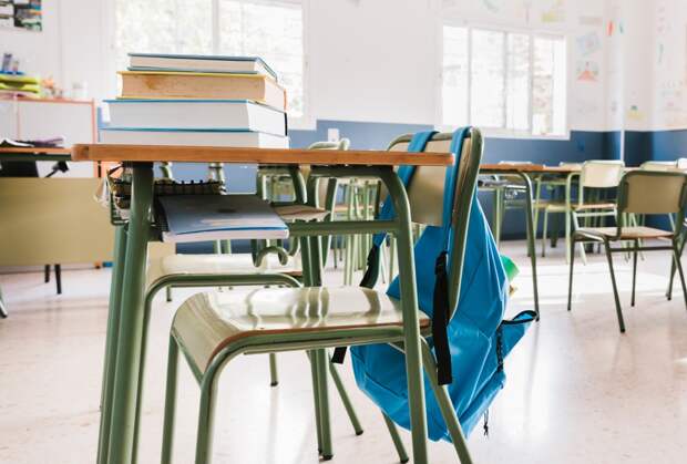 Меньше английского: в школах с сентября сократят уроки иностранного языка