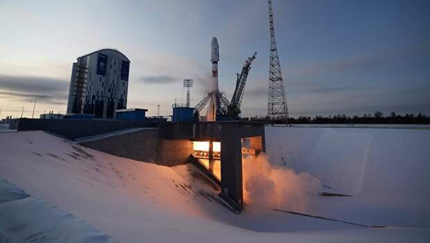 Старт ракеты-носителя Союз-2.1б с космическим аппаратом Метеор №2-1 с космодрома Восточный. 28 ноября 2017
