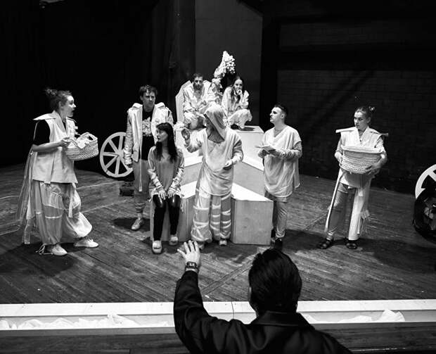 «Легенды Крыма» с интерактивом и спецэффектами: ТЮЗ Евпатории представит весеннюю премьеру