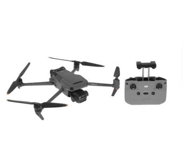 Широко используемый в СВО квадрокоптер Mavic 3