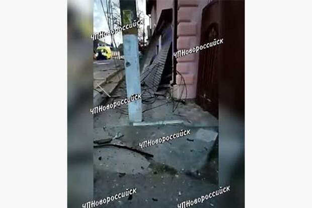 Последствия атаки ВСУ на Новороссийск сняли на видео