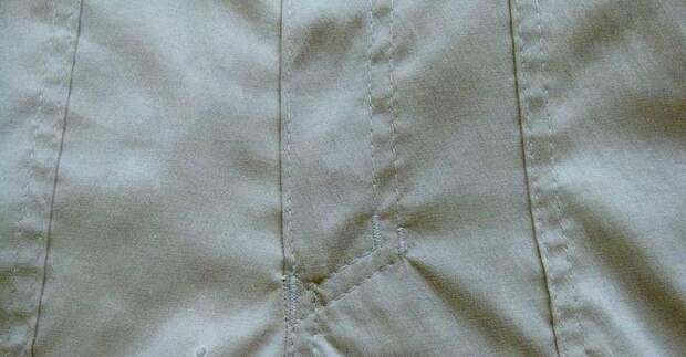 Готовый гульфик на женских брюках, сшитых своими руками, вариант 5