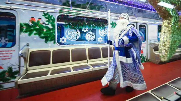 В метро Москвы запустят новогодние поезда