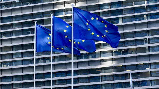 Politico: ЕС отстранил Венгрию от закрытых встреч из страха утечек данных в РФ