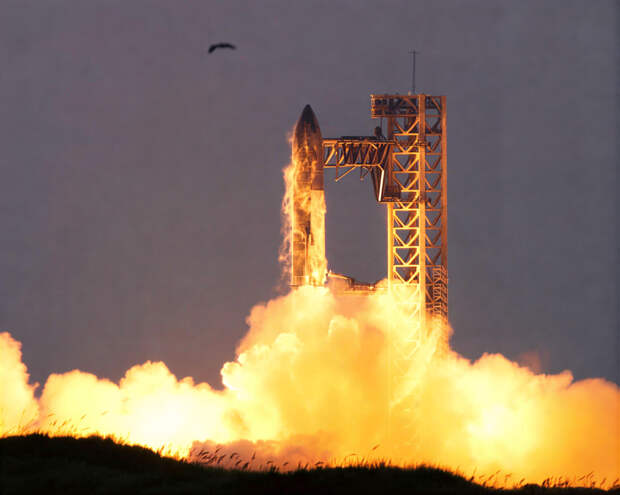 SpaceX готовится к рекордному IPO