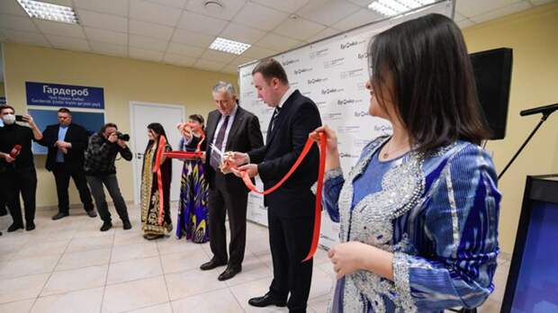 В Петербурге открыт миграционный центр Ленинградской области