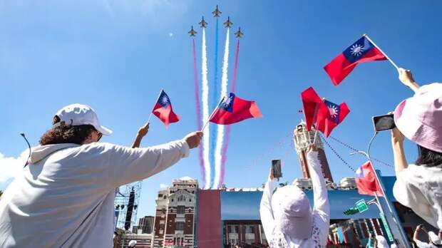 NYT: Вашингтон возьмет паузу в поставках оружия Тайваню