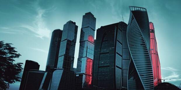 «В Москве мы были одной из многих семей, а здесь нас приняли»: 4 города, куда уезжают столичные жители и не хотят возвращаться