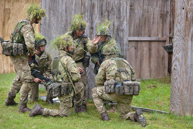 Британские военные