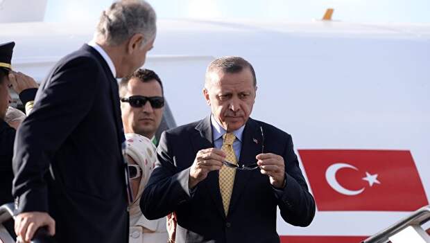 Президент Турции Реджеп Тайип Эрдоган в аэропорту Санкт-Петербурга