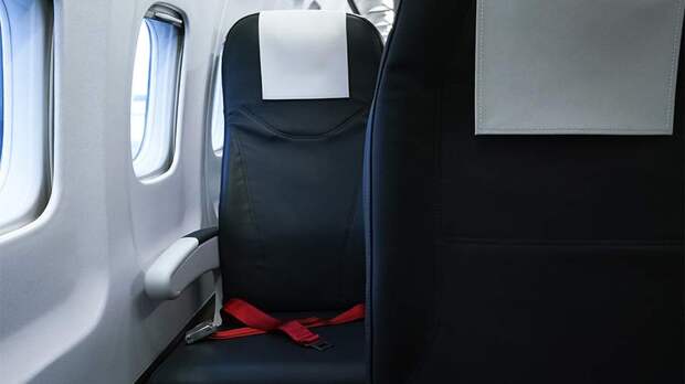 В аэропорту Уфы ввели временные ограничения на работу