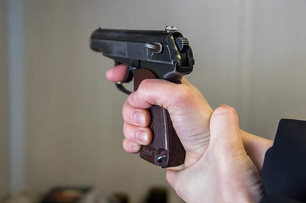 Новосибирец открыл стрельбу в кафе «Милан»: опубликована запись с боди-камеры