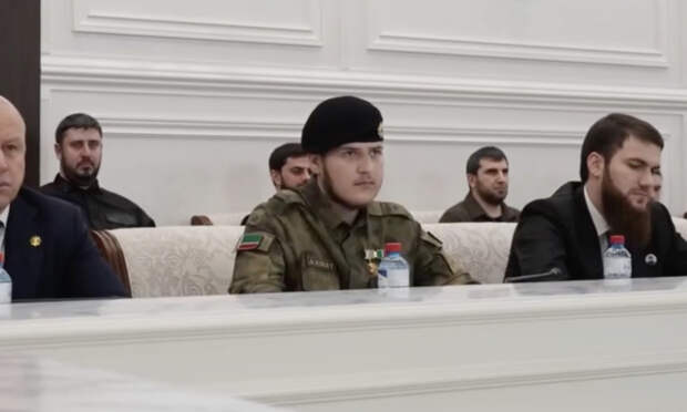 Появилось новое видео с Адамом Кадыровым на фоне слухов о ДТП