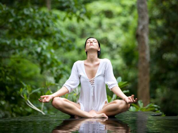 Йога для снятия стресса: 13 асан