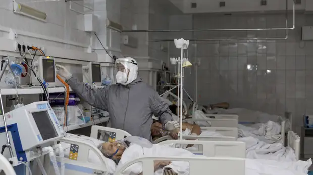 В Свердловской области прокомментировали ситуацию с распространением «омикрона»