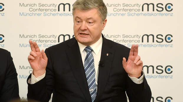 Очень хотел, но не подошел: Экс-глава СВР Украины рассказал, почему Порошенко не взяли в КГБ