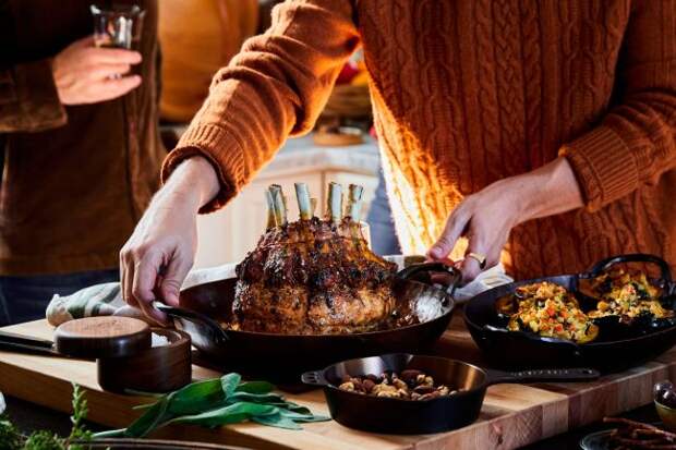 Smithey Ironworks Carbon Steel cookware with a delicious rack of lamb.