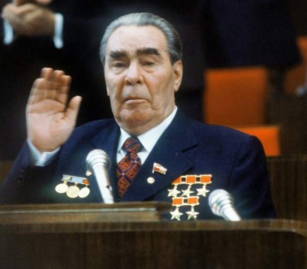 Брежнев