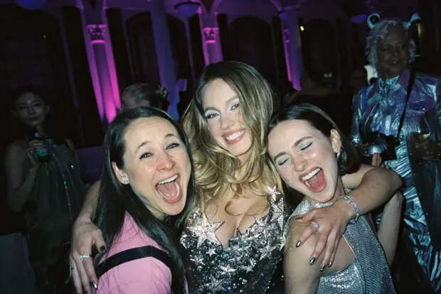 День рождения Сидни Суини