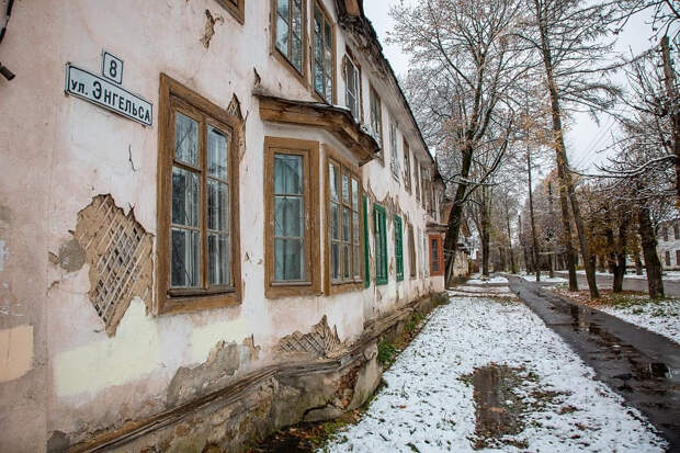 В Смоленске переселили жителей многоквартирных домов квартала "Офицерская слобода"