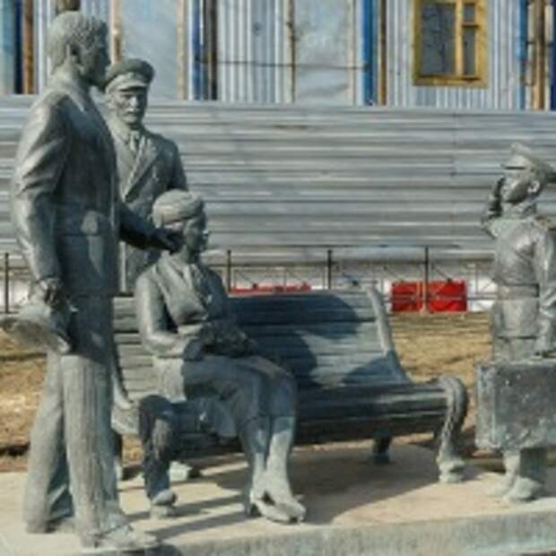 Памятник героям фильма «Офицеры» в Москве (Фото: wikipedia.org)
