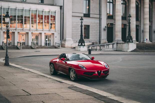 Редкий суперкар Alfa Romeo Disco Volante Spyder