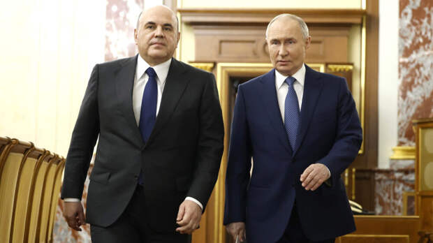 Мишустин рассказал, что допоздна обсуждал с Путиным дефицит бюджета 24 февраля