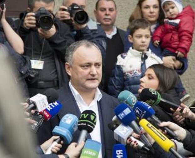 Додон вернул Евросоюзу 100 миллионов евро на кредит для Молдавии