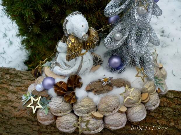 Рождественские фантазии с грецкими орешками (20) (700x525, 306Kb)