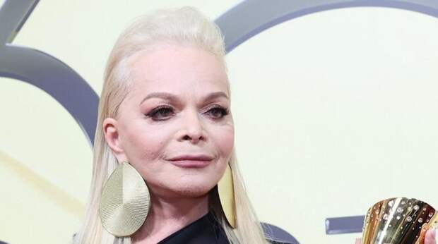 Степанова — о психологической ловушке Долиной: "Закрылась в сундук"