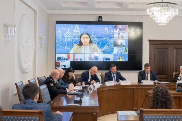 Первые Адыгеи обсудили рабочие вопросы на заседании Координационного совета при главе республики