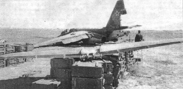Штурмовик Су-25 в Афганистане Штурмовик Су-25 в Афганистане
