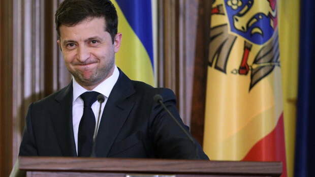 Лицо Украины, а ведёт себя, позор... Зеленский так попросил отойти министра, что тот шарахнулся