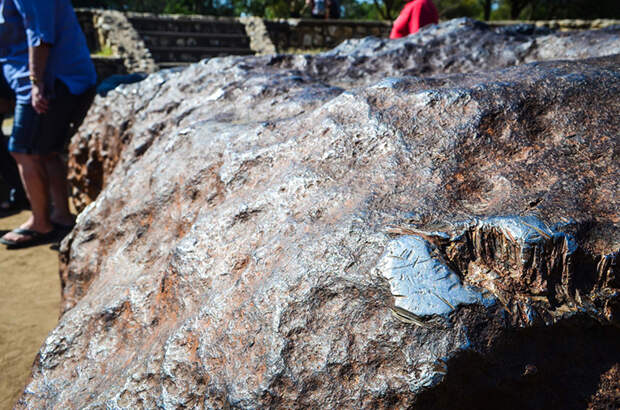 Как выглядит самый крупный метеорит, упавший на Землю