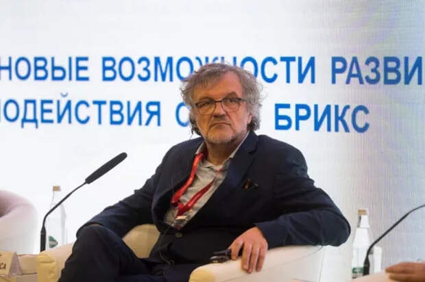 Беспримерное попирание свободы веры и совести: Эмир Кустурица представил фильм о гонениях на УПЦ со стороны Киева