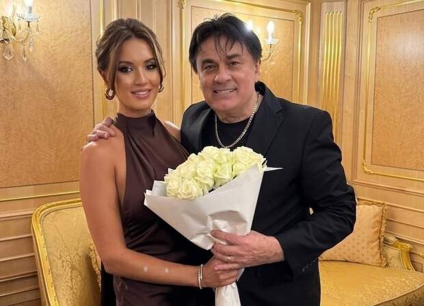 Зять ни при чем: почему Александр Серов пропустил 33-летие дочери