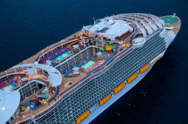 Внутри крупнейшего круизного лайнера Harmony of the Seas (25 фото)