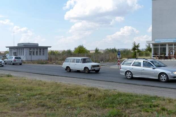 Автопарк советского периода в Болгарии trabant, болгария