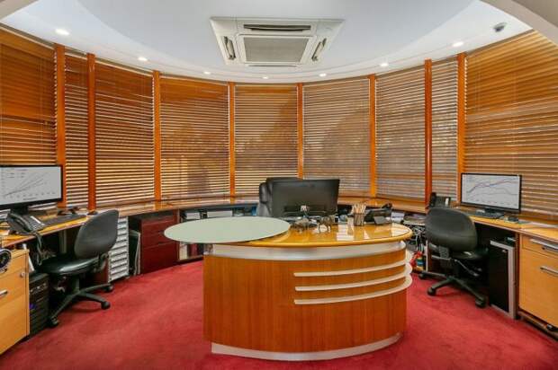 Кабинет архитектора в резиденции «Bubble House» (Ipswich, Австралия). | Фото: newatlas.com. Кабинет архитектора в резиденции «Bubble House» (Ipswich, Австралия). | Фото: newatlas.com.