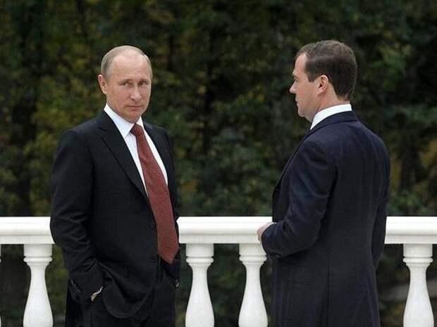 Для обеспечения деятельности Медведева предусмотрели дополнительные 1,7 млрд рублей