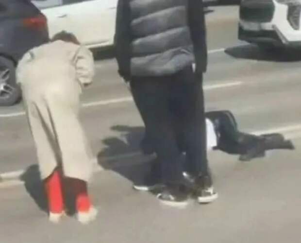 На проспекте Ленина в Туле женщина попала под колеса автомобиля «КИА Рио»